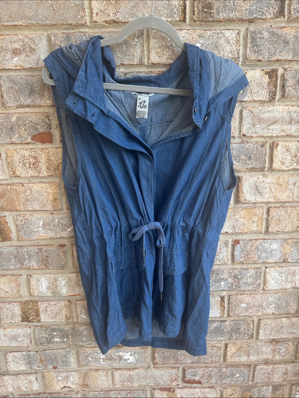 Indigo Rein Sleeveless Hooded Drawstring Vest - Denim Blue